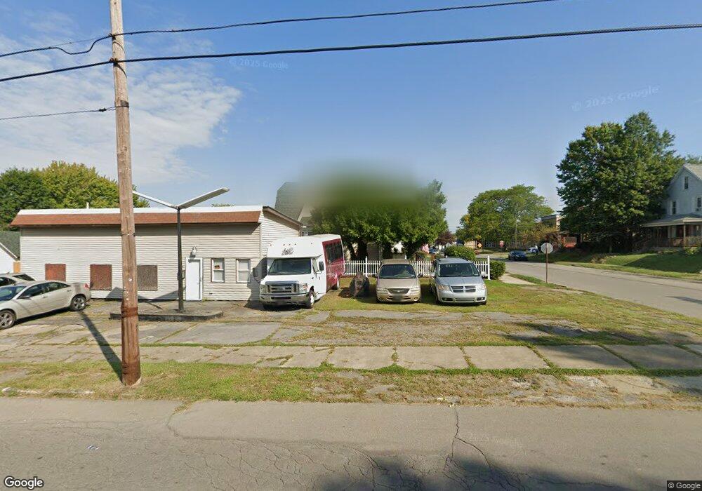 606 Spruce Ave, Sharon, PA 16146 - photo 1