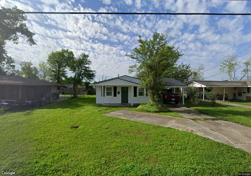 1116 Clover Dr, Lake Charles, LA 70607 - photo 1
