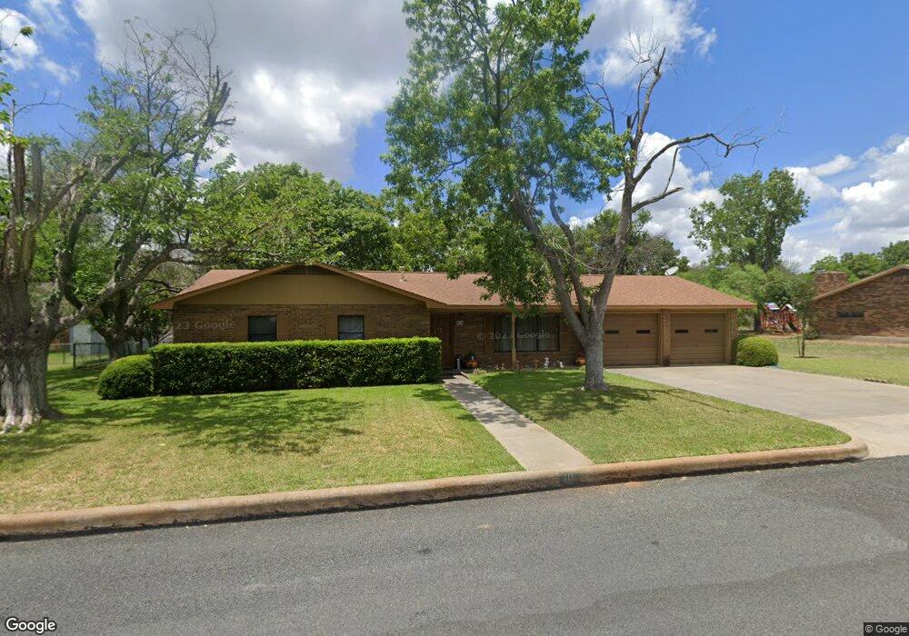 111 Crestwood Dr, Fredericksburg, TX 78624 - photo 1