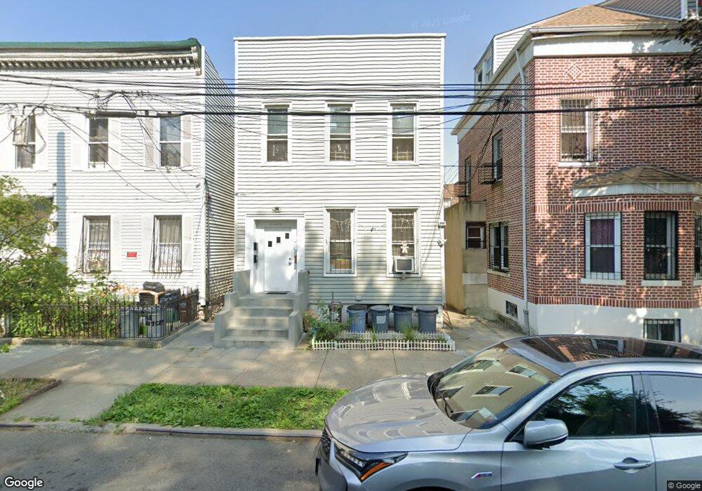 1946 Cruger Ave, Bronx, NY 10462 - photo 1