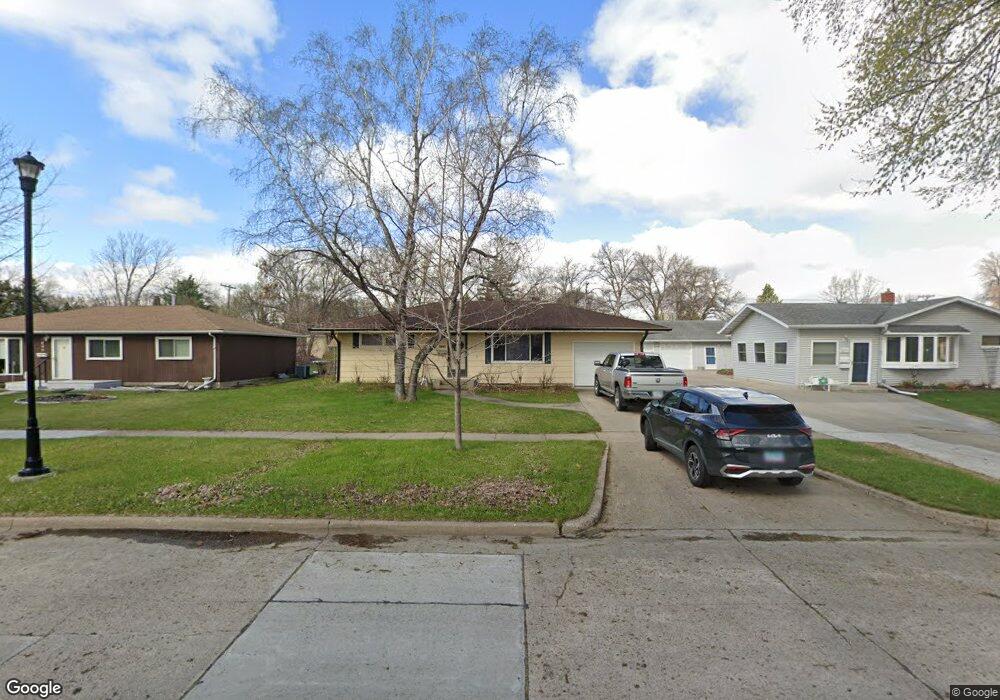 1841 14 1 2 St S unit N, Fargo, ND 58103 - photo 1