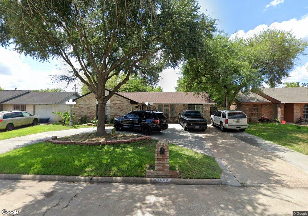 1023 Dellbrook Dr, Houston, TX 77038 - photo 1