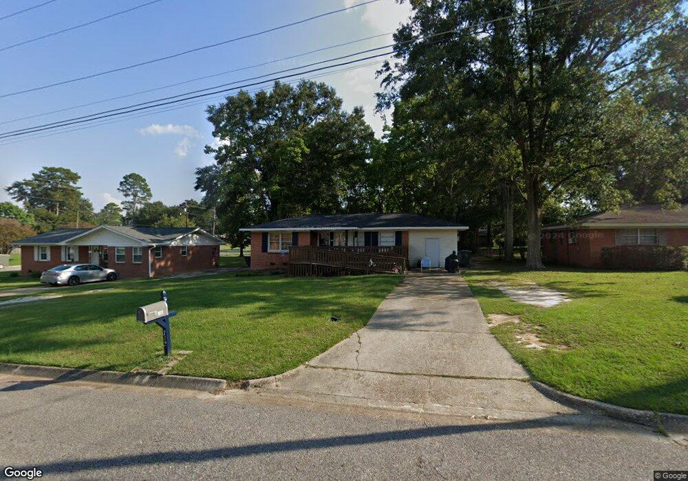 712 Owens St, Dothan, AL 36301 - photo 1