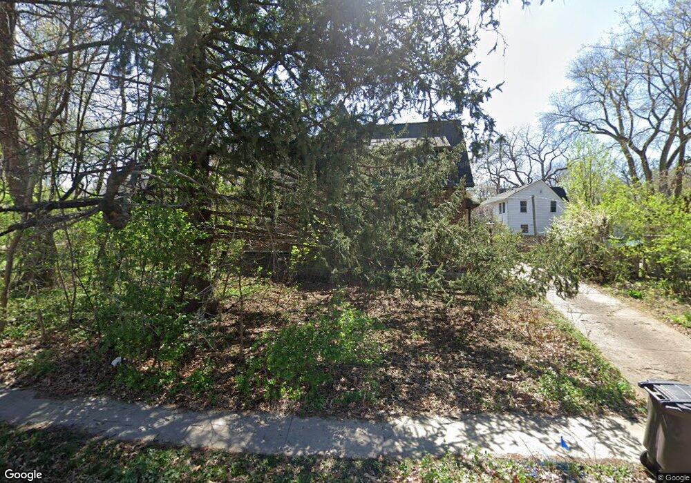 2610 39th St, Des Moines, IA 50310 - photo 1