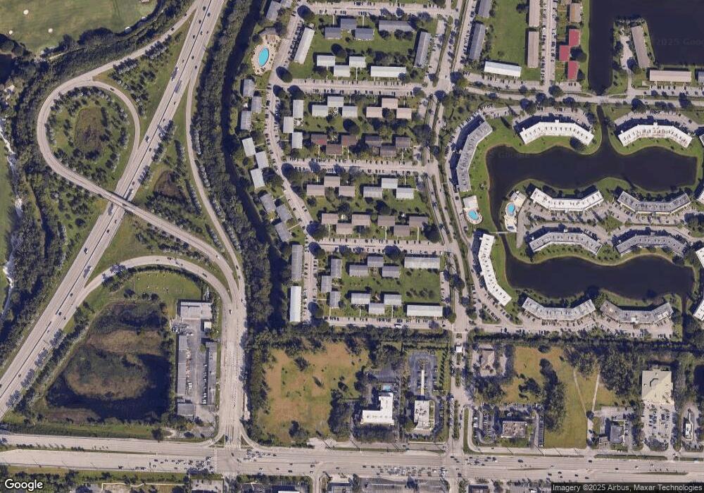 121 Windsor I, West Palm Beach, FL 33417 - photo 1