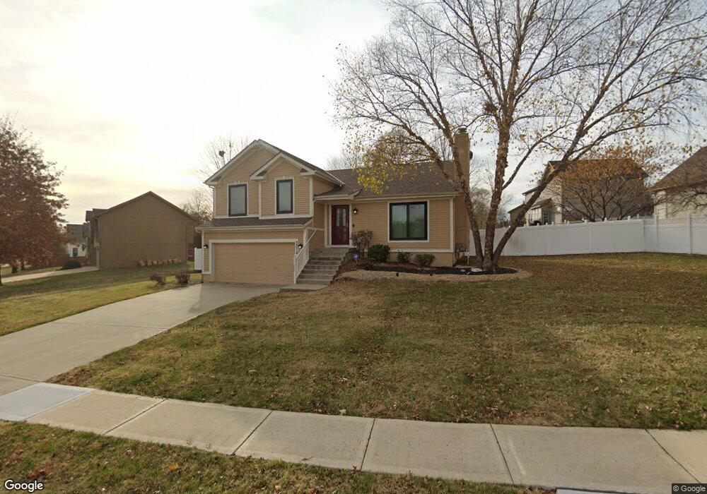 5014 Millridge St, Shawnee, KS 66226 - photo 1