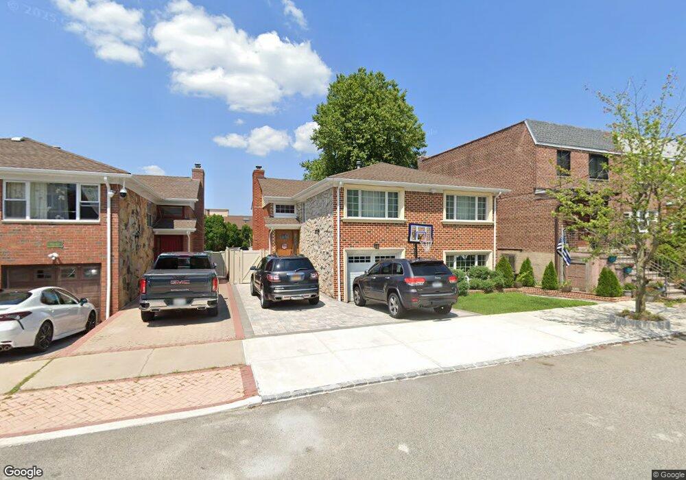 15467 Riverside Dr, Whitestone, NY 11357 - photo 1