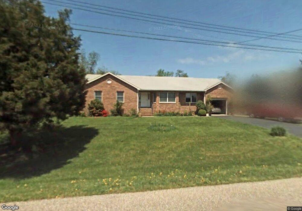 108 Lake View Dr, Annapolis, MD 21403 - photo 1