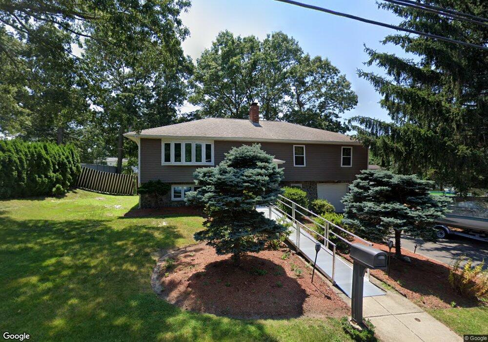 537 Newhall St, Fall River, MA 02721 - photo 1