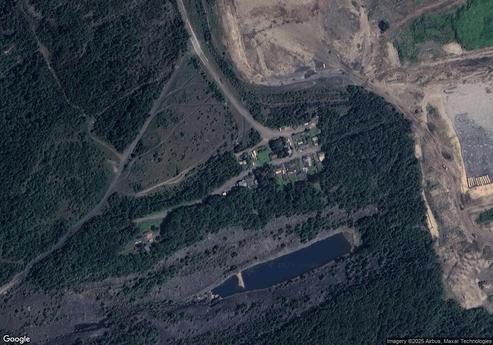 124 Crystal Ridge Ct, Hazleton, PA 18202 - photo 1