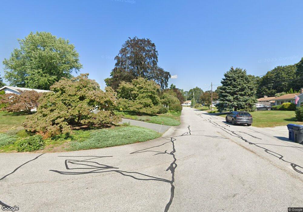 3 Osage Dr, Warwick, RI 02888 - photo 1