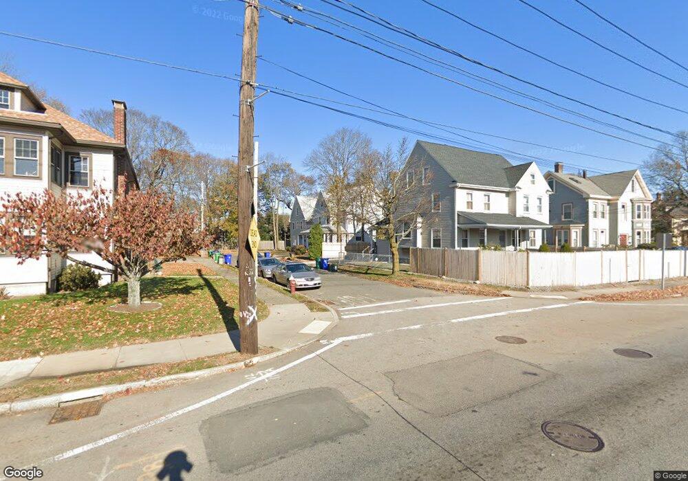 9 Delmore Rd unit 1-9, Newton Highlands, MA 02461 - photo 1