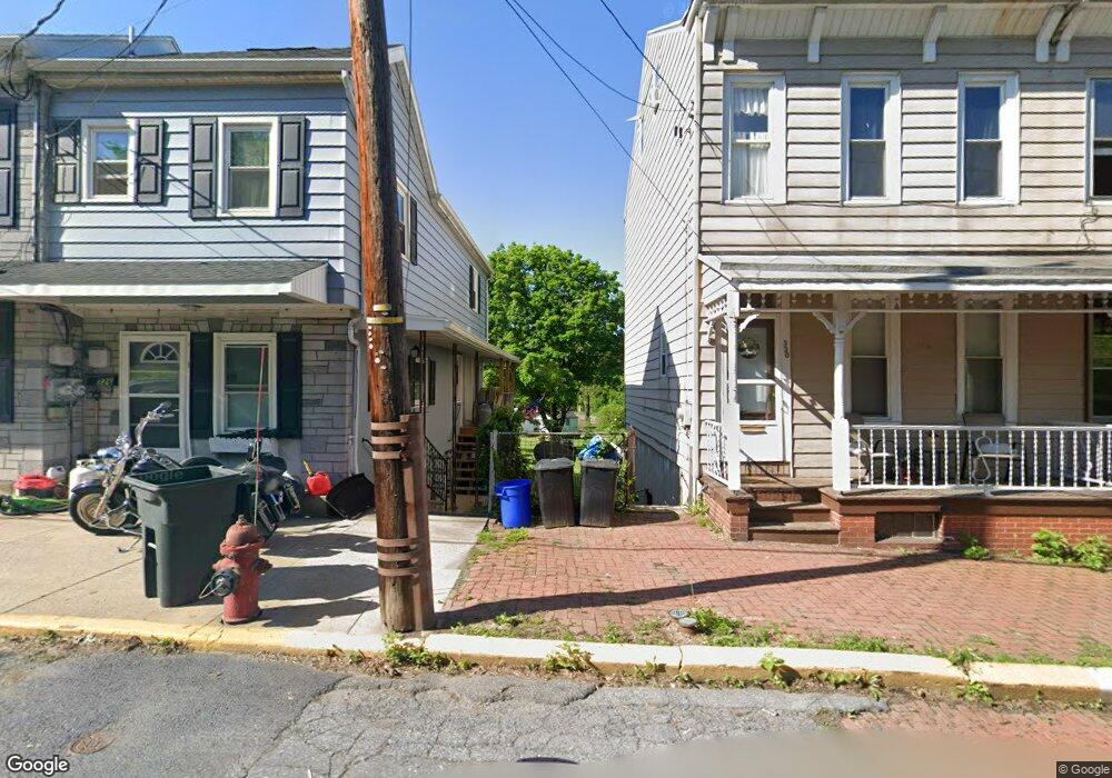 318 Port Clinton Ave, Hamburg, PA 19526 - photo 1