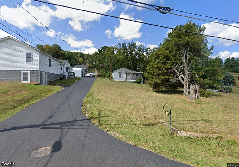 169 Montgomery Rd, Staunton, VA 24401 - photo 1