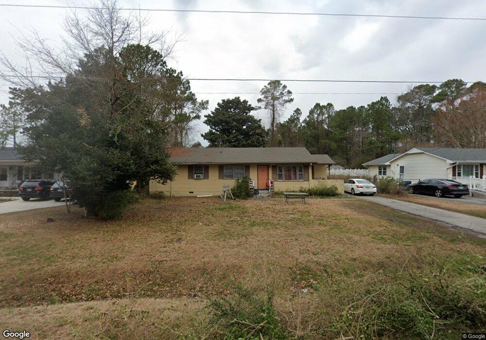 319 Lakewood Dr, Jacksonville, NC 28546 - photo 1