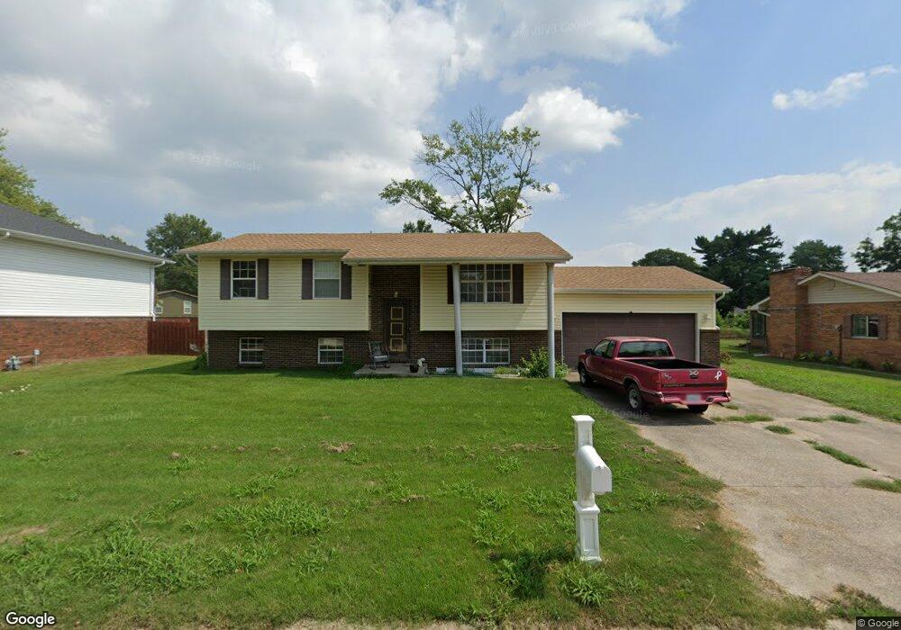 153 Arlington Dr, Granite City, IL 62040 - photo 1