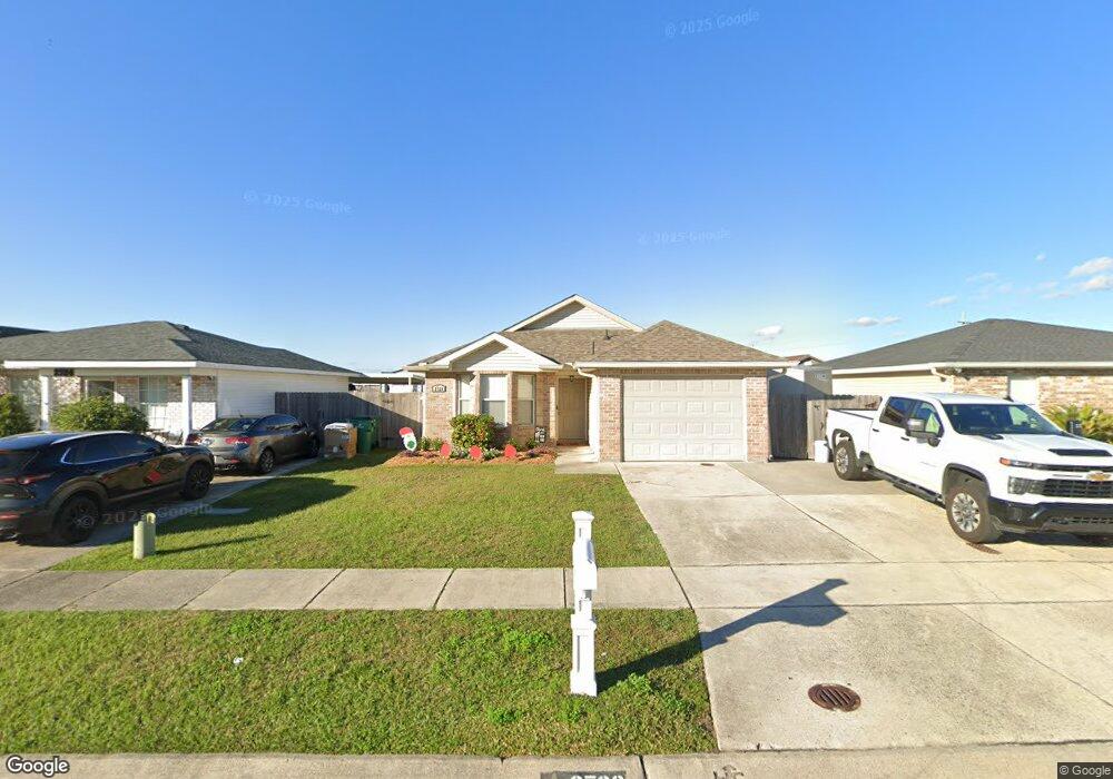 2720 Bayou Vista Dr, Marrero, LA 70072 - photo 1