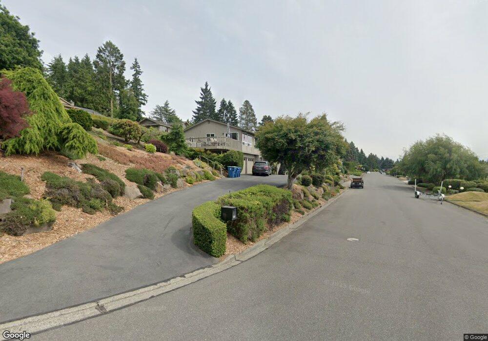 1014 12th Ave N, Edmonds, WA 98020 - photo 1