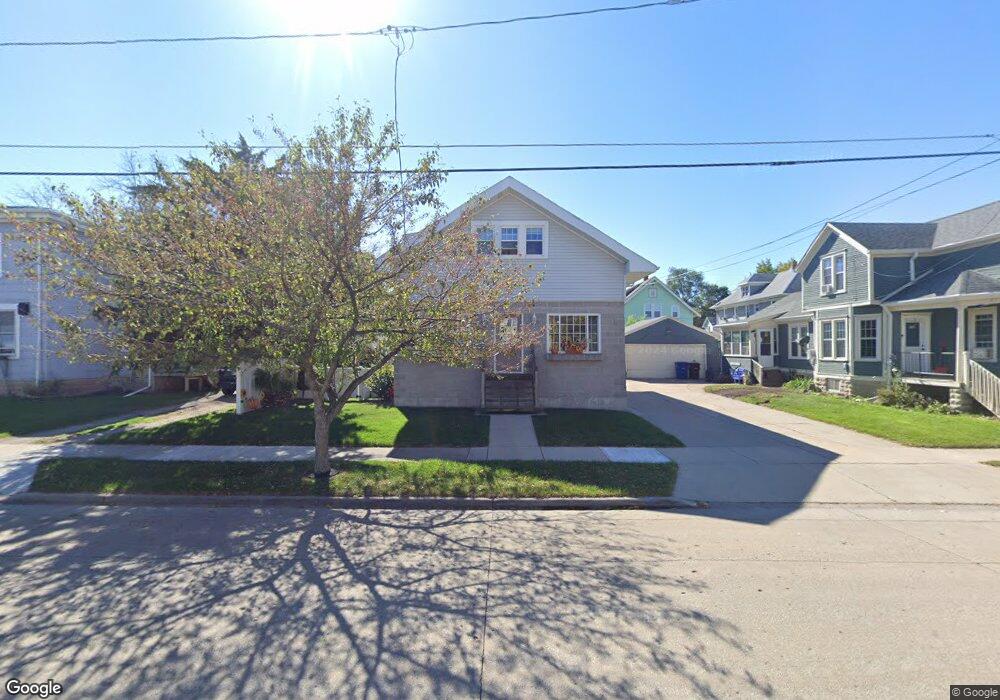 313 W 8th Ave, Oshkosh, WI 54902 - photo 1