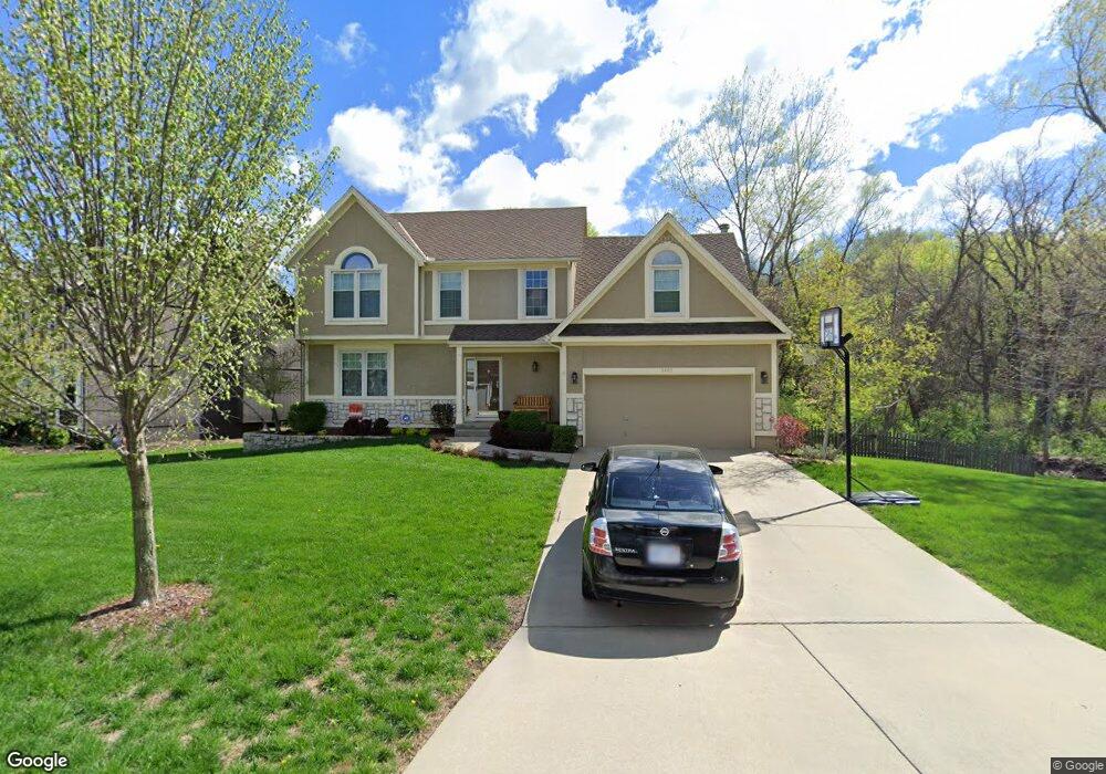 5405 Alden St, Shawnee, KS 66216 - photo 1