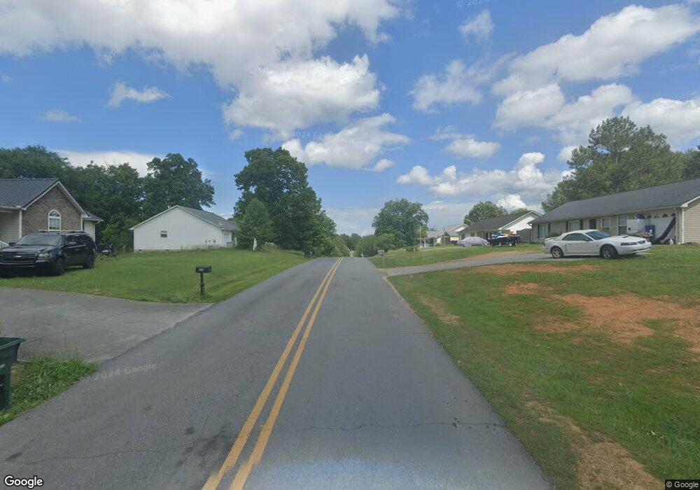 435 Walraven Way SE, Calhoun, GA 30701 - photo 1