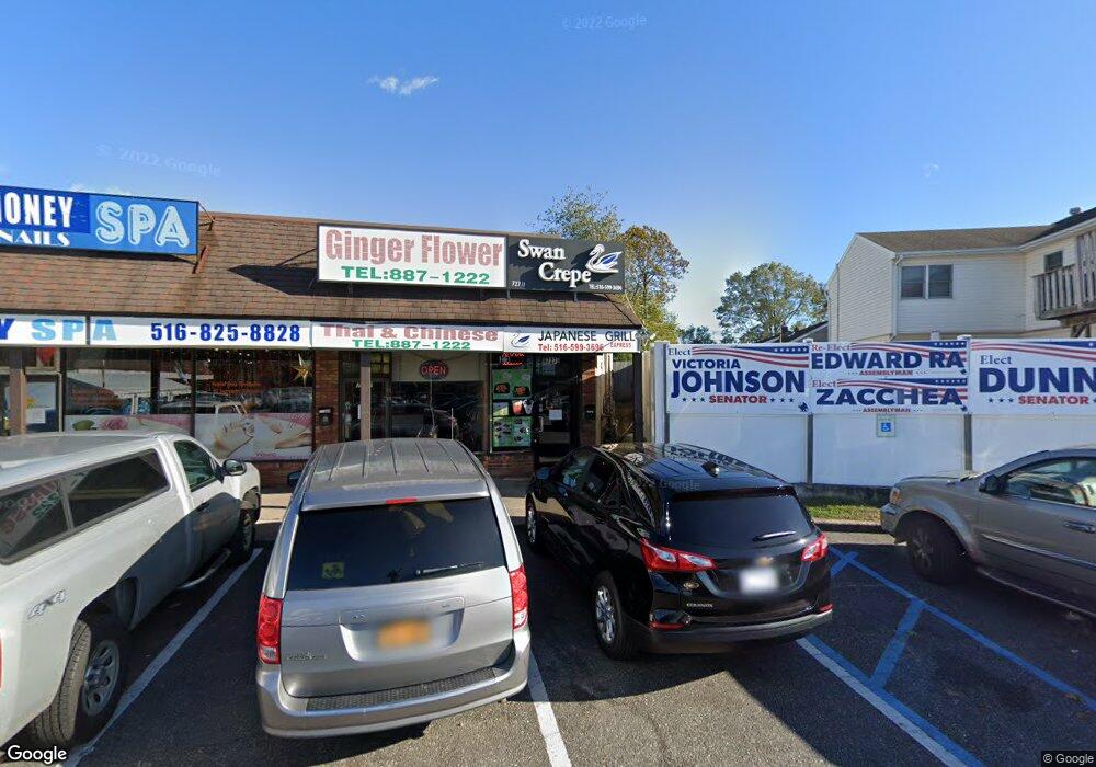 727 Franklin Ave, Franklin Square, NY 11010 - photo 1