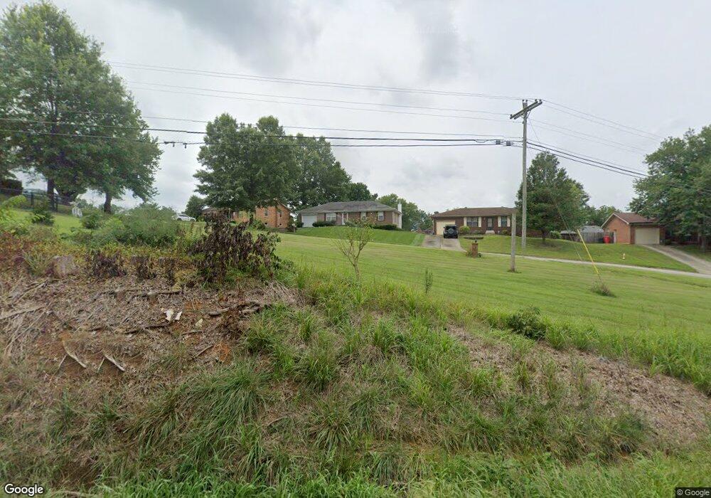 5104 Barry Ln, Floyds Knobs, IN 47119 - photo 1