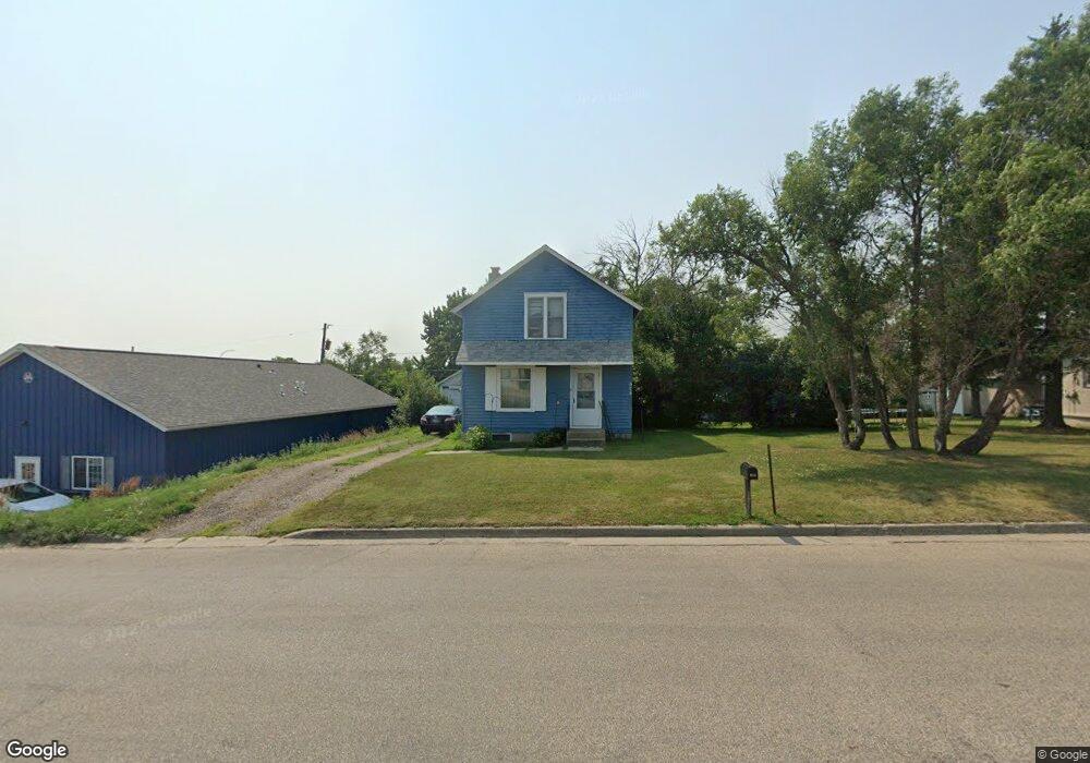 914 12th Ave SE, Jamestown, ND 58401 - photo 1