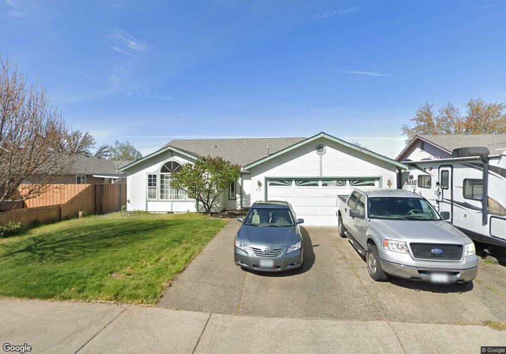 612 SW Leonard St, Grants Pass, OR 97526 - photo 1