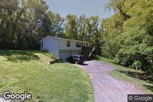 605 E May St, Crescent, IA 51526