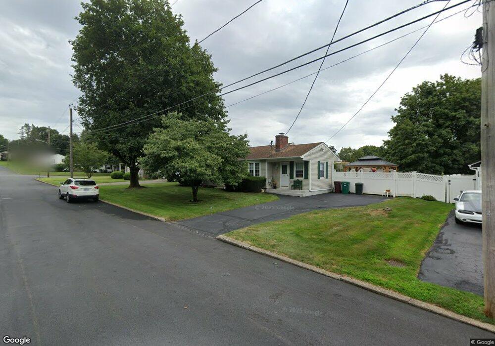 53 Marshall Rd, Woonsocket, RI 02895 - photo 1