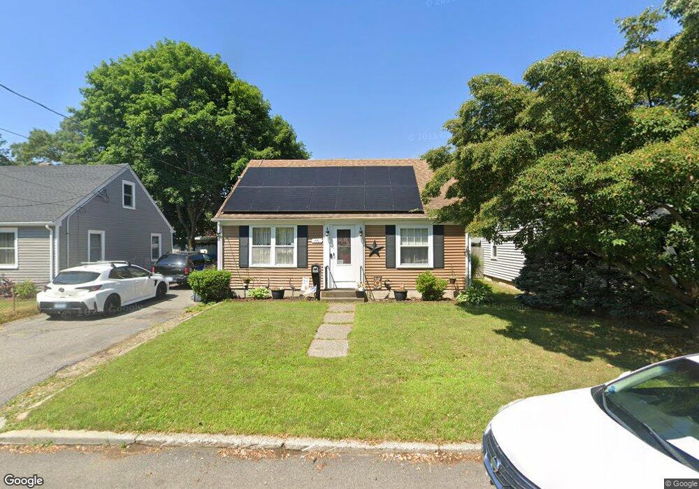 66 Revere St, Pawtucket, RI 02861 - photo 1