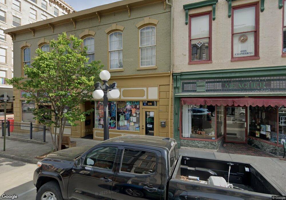 238 W Main St, Frankfort, KY 40601 - photo 1