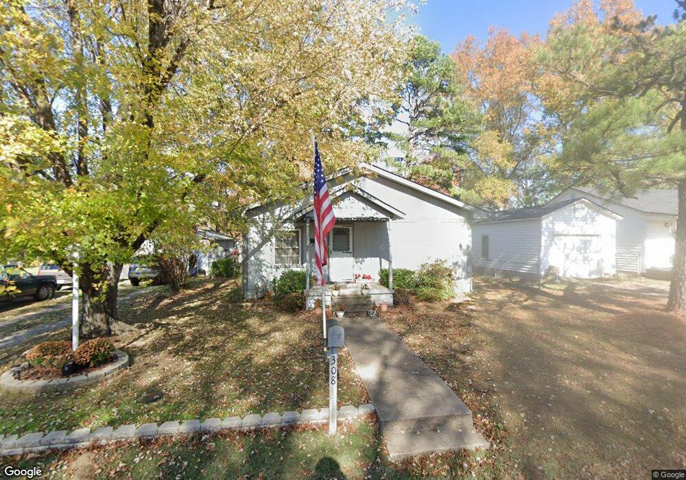 308 W Jefferson St, Henryetta, OK 74437 - photo 1