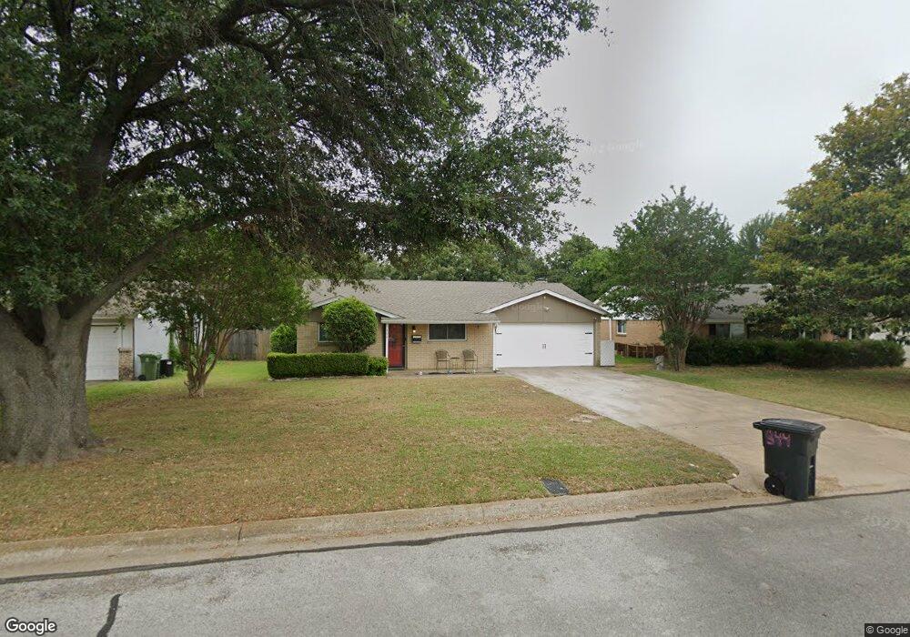 344 Belle St, Bedford, TX 76022 - photo 1