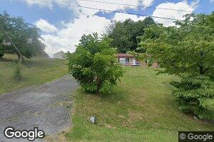 433 Cherry Hills Dr, Tazewell, VA 24651