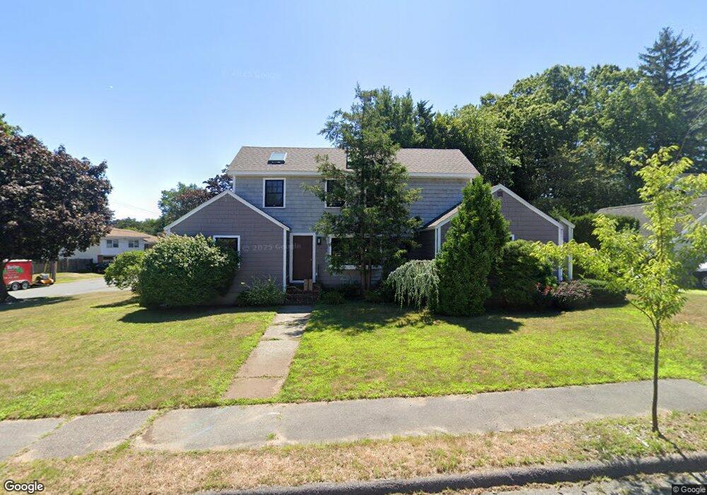 31 Dartmouth Rd, Marblehead, MA 01945 - photo 1