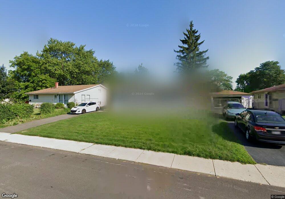 1540 Amarillo Dr, Carpentersville, IL 60110 - photo 1