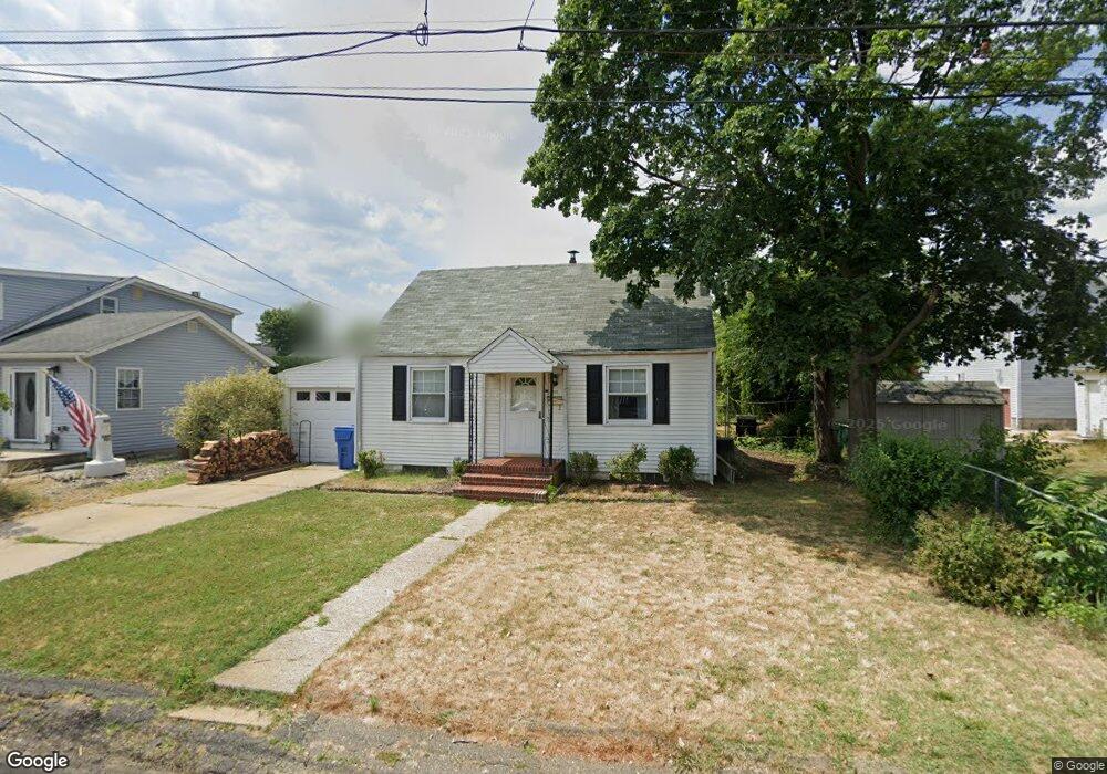 210 Seaview Ave, Laurence Harbor, NJ 08879 - photo 1