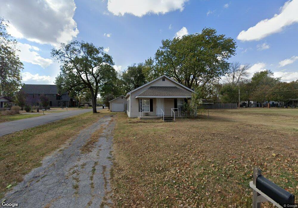 422 S Cedar Ave, Broken Arrow, OK 74012 - photo 1