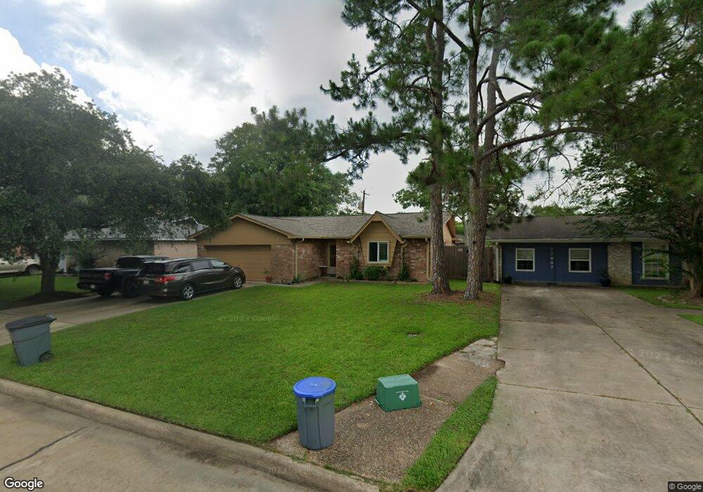 17003 Townes Rd, Friendswood, TX 77546 - photo 1