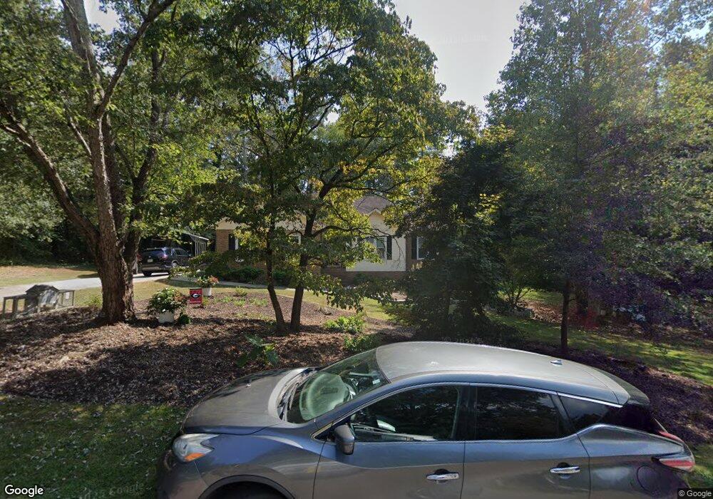 86 Long Point Dr, Carrollton, GA 30117 - photo 1