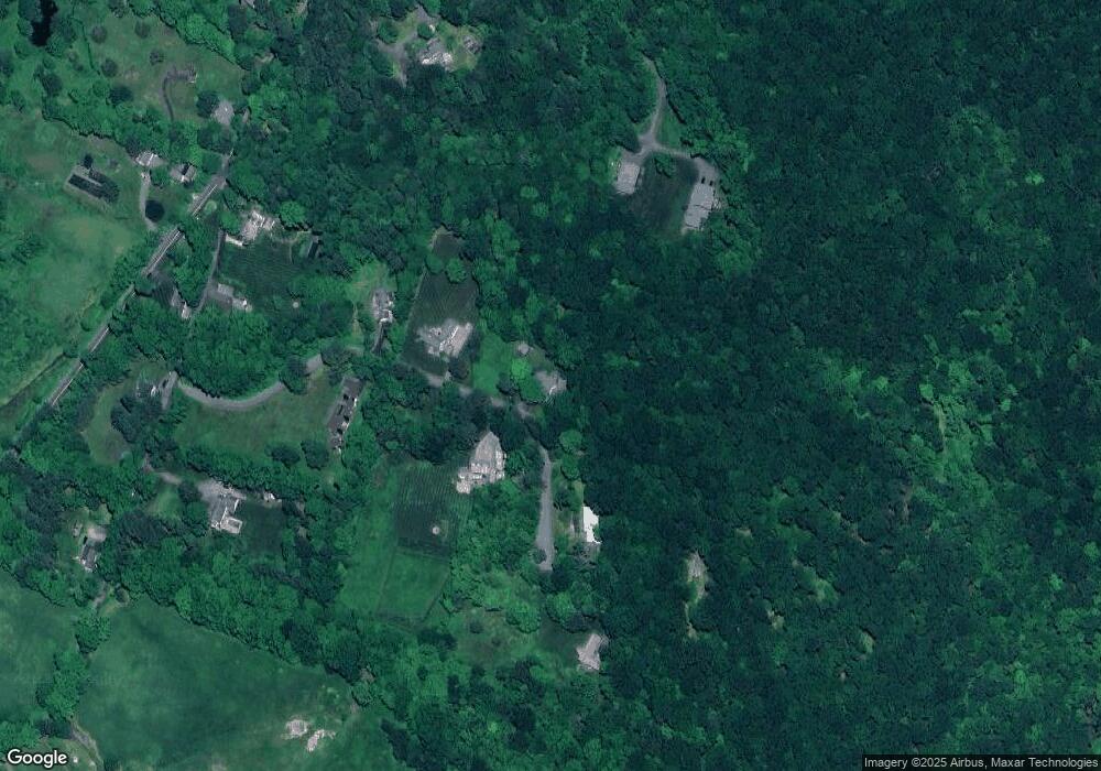 41 E Hill Rd, Woodbury, CT 06798 - photo 1