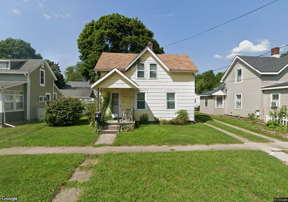 305 E Hanover St, Marshall, MI 49068 - photo 1