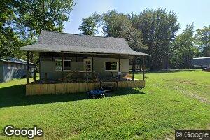 275 Gibbons Rd, Harristown, IL 62946