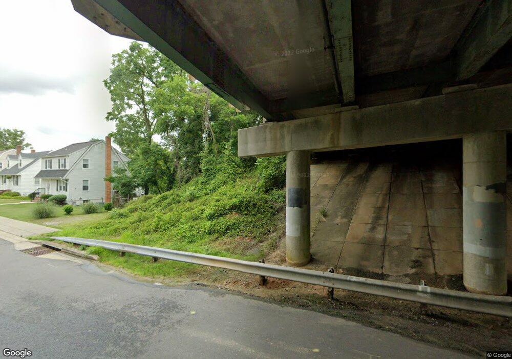 5639 Oakland Rd, Halethorpe, MD 21227 - photo 1