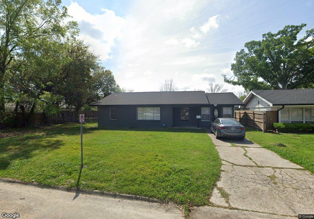 1324 N Elton Ct, Lake Charles, LA 70607 - photo 1