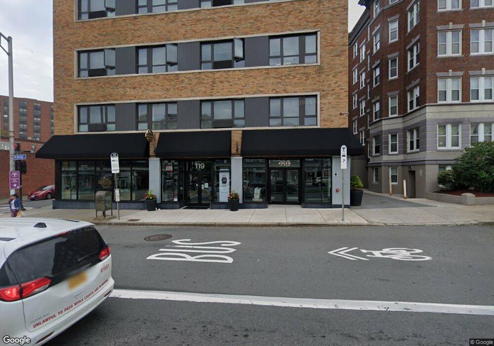 113 Broad St unit 405, Lynn, MA 01902 - photo 1