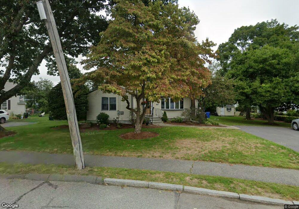 136 Temple Rd, Waltham, MA 02452 - photo 1