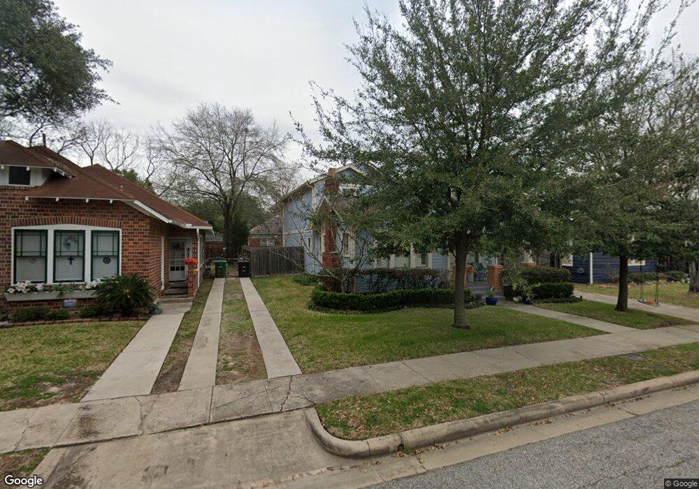 827 W Cottage St, Houston, TX 77009 - photo 1